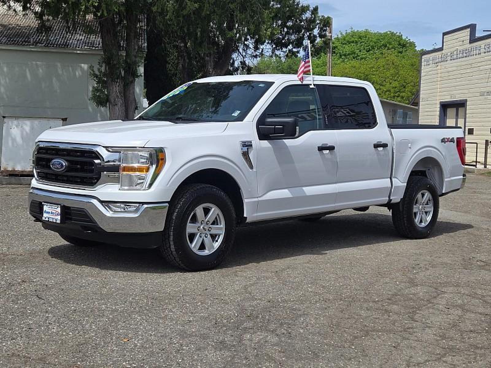 2021 WHITE /gray Ford F-150 4WD (1FTFW1E54MK) with an V8 Flex Fuel 5.0 Liter engine, Automatic 10-Spd transmission, located at 246 E Walker St., Orland, 95963, (530) 865-5800, 39.747589, -122.178398 - Photo #2