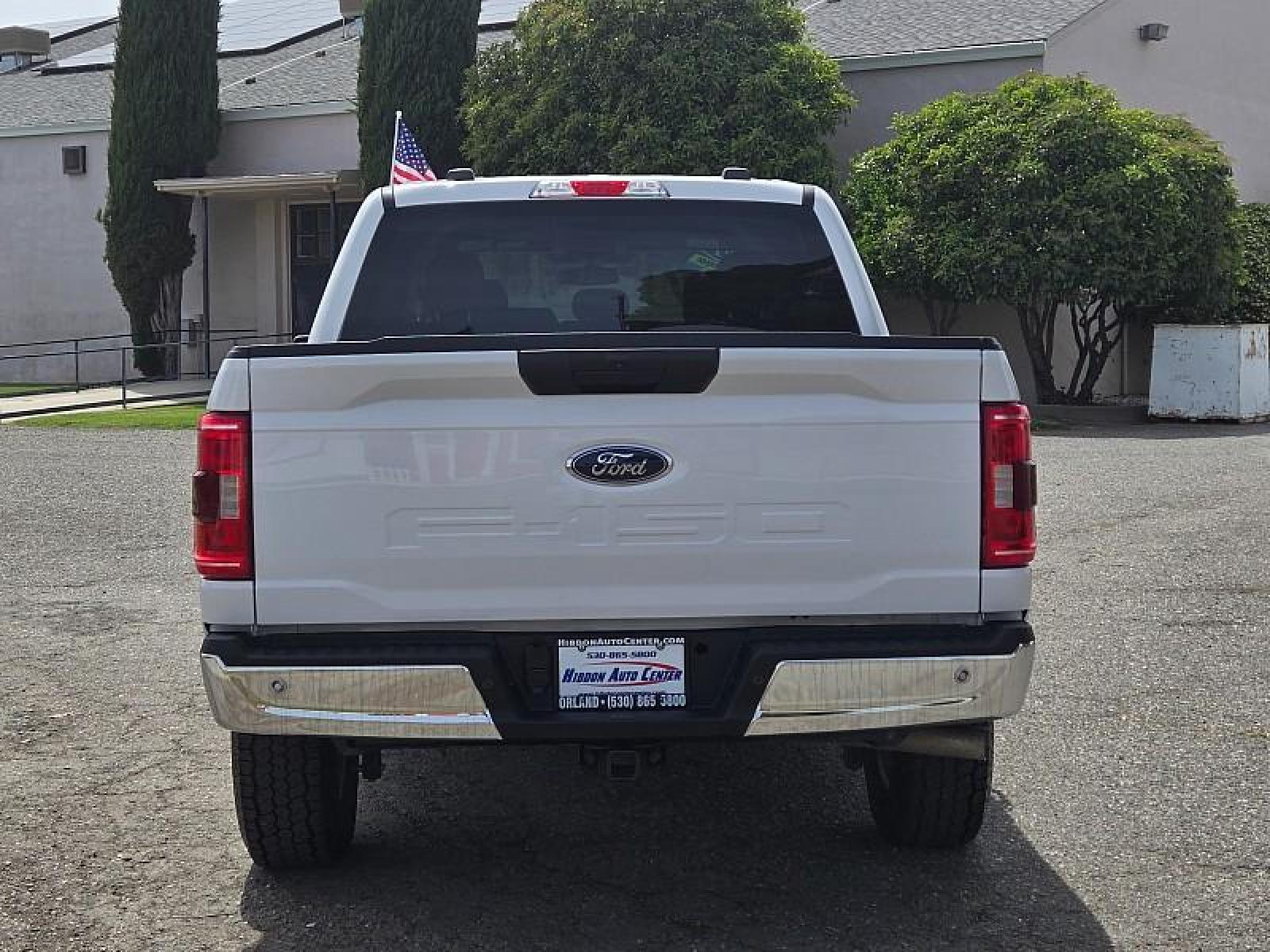 2021 WHITE /gray Ford F-150 4WD (1FTFW1E54MK) with an V8 Flex Fuel 5.0 Liter engine, Automatic 10-Spd transmission, located at 246 E Walker St., Orland, 95963, (530) 865-5800, 39.747589, -122.178398 - Photo #5