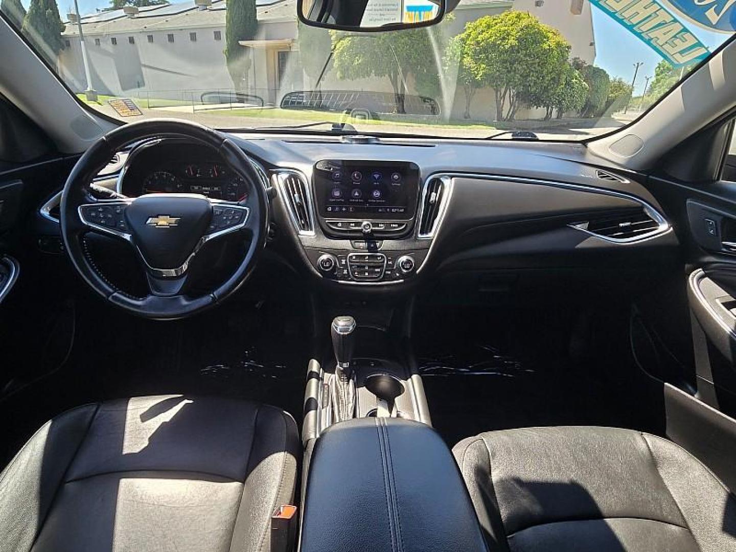 2020 GRAY Chevrolet Malibu (1G1ZD5STXLF) with an 4-Cyl Turbo 1.5 Liter engine, Automatic CVT transmission, located at 246 E Walker St., Orland, 95963, (530) 865-5800, 39.747589, -122.178398 - Photo#18