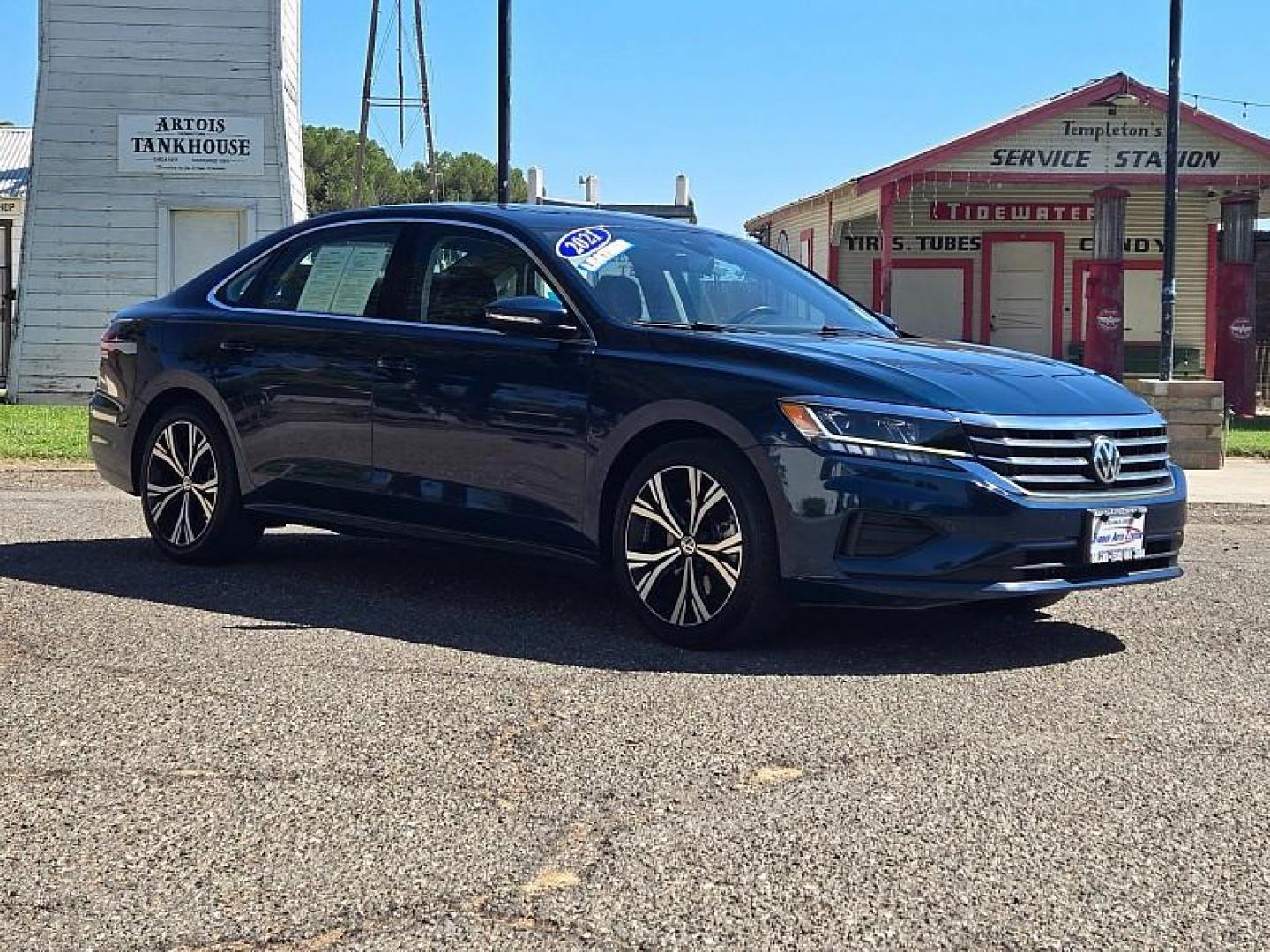 2021 BLue Volkswagen Passat (1VWSA7A33MC) with an 4-Cyl Turbo 2.0 Liter engine, Automatic 6-Spd w/Tiptronic transmission, located at 246 E Walker St., Orland, 95963, (530) 865-5800, 39.747589, -122.178398 - Photo#0