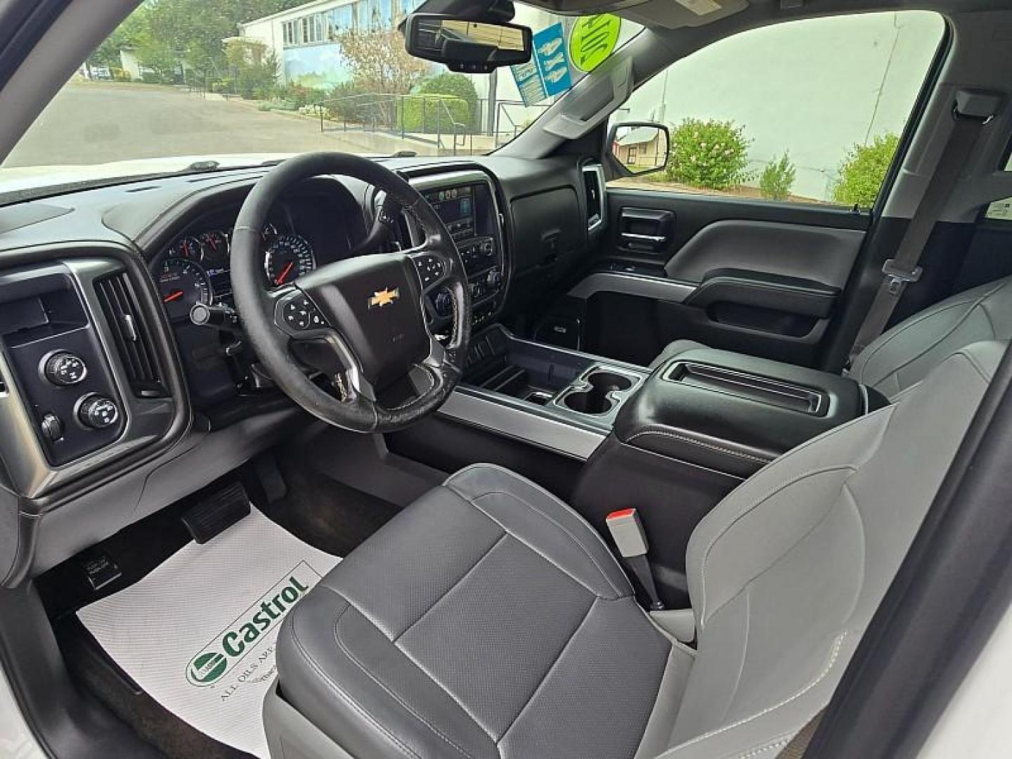 2014 WHITE Chevrolet Silverado 1500 4WD (3GCUKSEC1EG) with an V8 EcoTec3 Flex Fuel 5.3L engine, Auto 6-Spd HD Overdrive transmission, located at 246 E Walker St., Orland, 95963, (530) 865-5800, 39.747589, -122.178398 - Photo#11