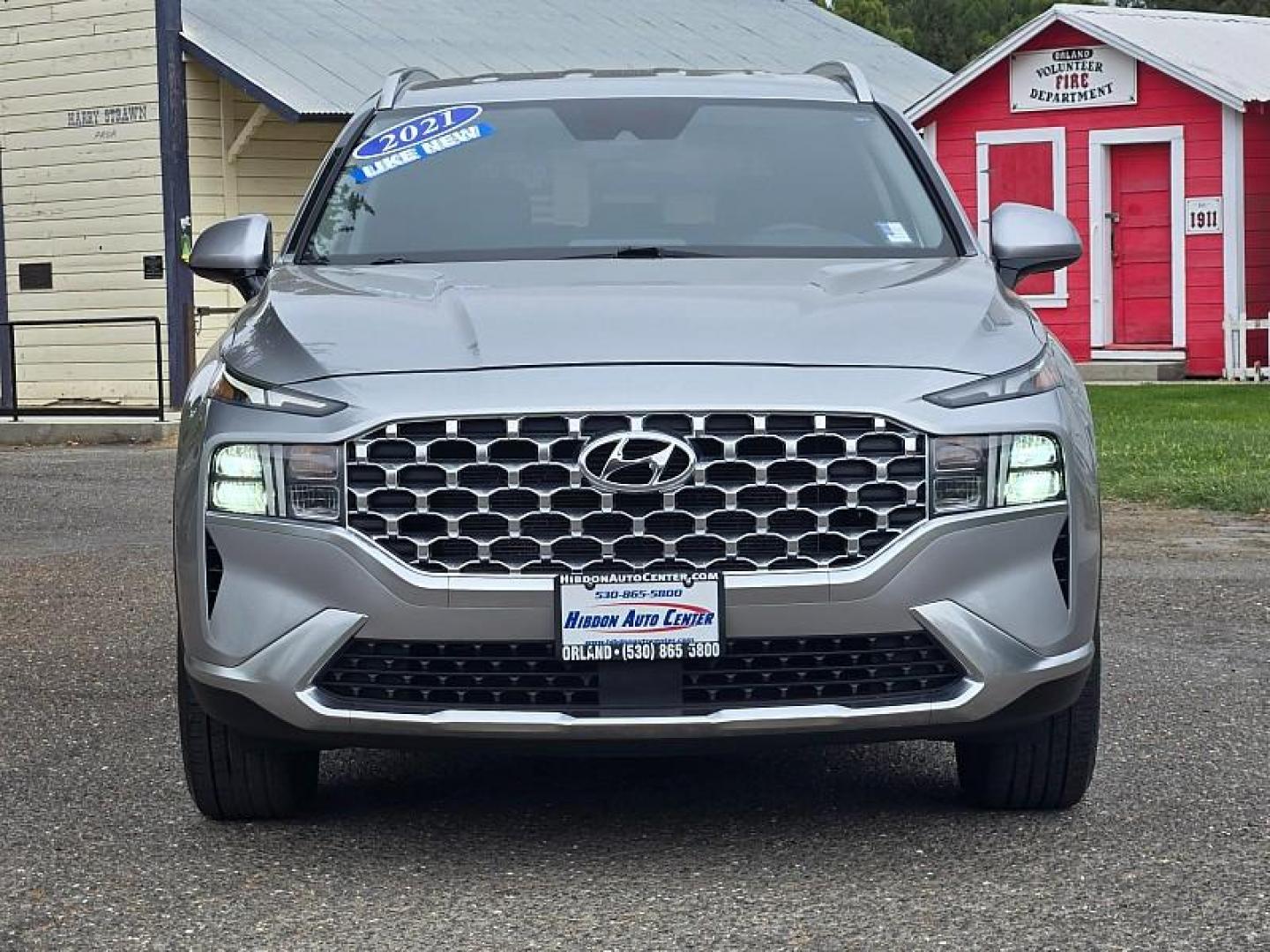 2021 SILVER Hyundai Santa Fe (5NMS2DAJ0MH) with an 4-Cyl 2.5 Liter engine, Automatic 8-Spd transmission, located at 246 E Walker St., Orland, 95963, (530) 865-5800, 39.747589, -122.178398 - Photo#1