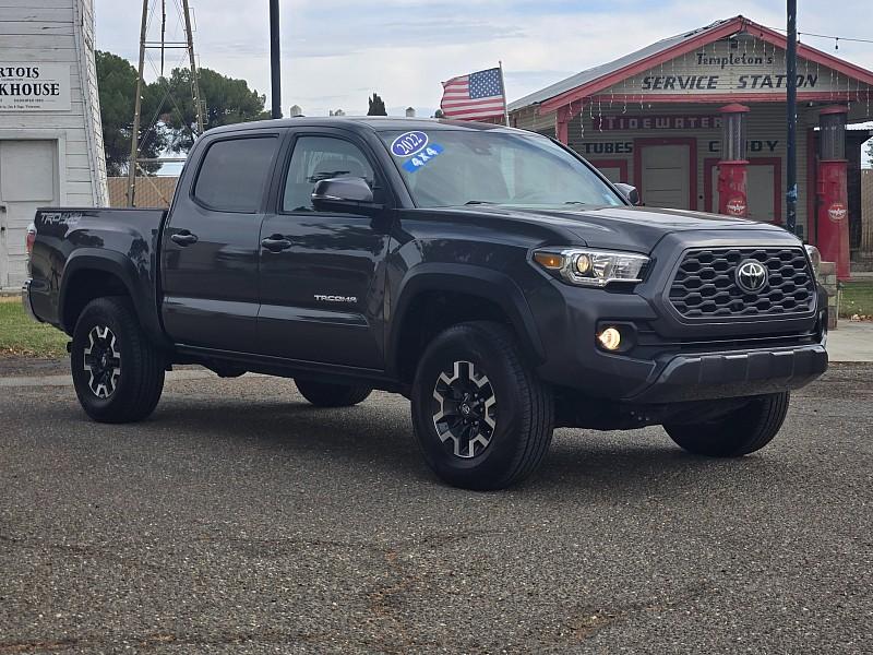 photo of 2022 Toyota Tacoma 4WD