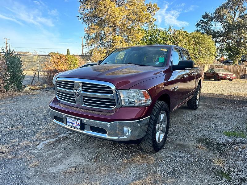 photo of 2018 Ram 1500 4WD 