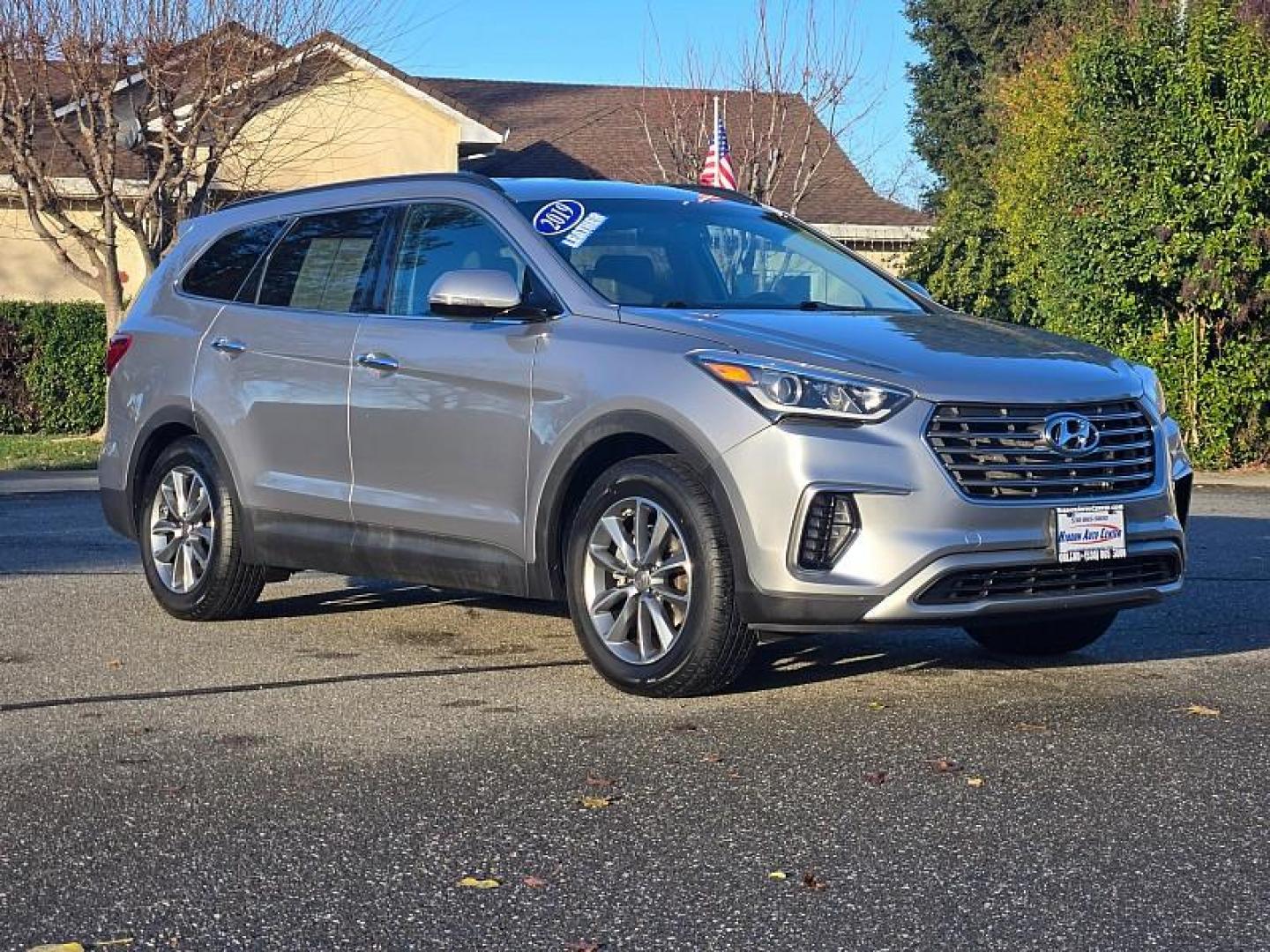 2019 SILVER Hyundai Santa Fe XL (KM8SN4HFXKU) with an V6 GDI 3.3 Liter engine, Automatic 6-Spd w/Shiftronic transmission, located at 246 E Walker St., Orland, 95963, (530) 865-5800, 39.747589, -122.178398 - Photo#0