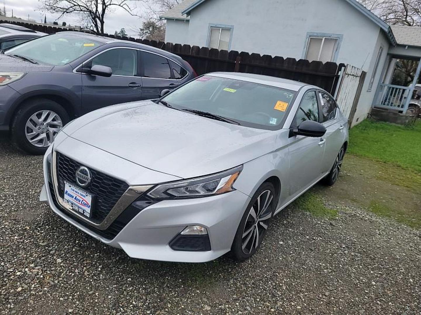 2021 SILVER Nissan Altima (1N4BL4CV2MN) with an 4-Cyl 2.5 Liter engine, Automatic Xtronic CVT transmission, located at 246 E Walker St., Orland, 95963, (530) 865-5800, 39.747589, -122.178398 - Photo#0